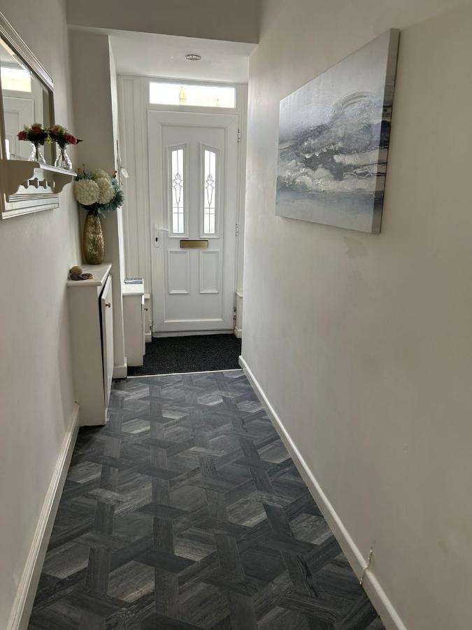 Light And Spacious Highcross Apartment Poulton-le-Fylde Eksteriør bilde