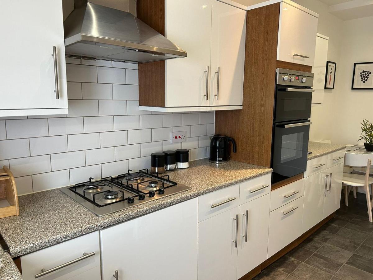 Light And Spacious Highcross Apartment Poulton-le-Fylde Eksteriør bilde
